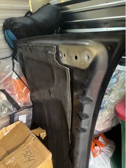 2010 Jeep grand Cherokee OEM hood