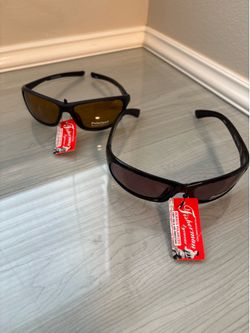 2 New pairs of Men’s Sunglasses