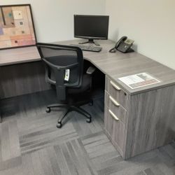 Corner Work Station (Newport Grey)