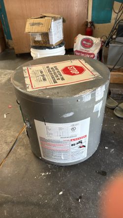6 gallon water heater $50 OBO