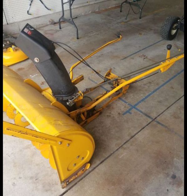 Cub cadet snow thrower 40" for Sale in Grand Rapids, MI ...