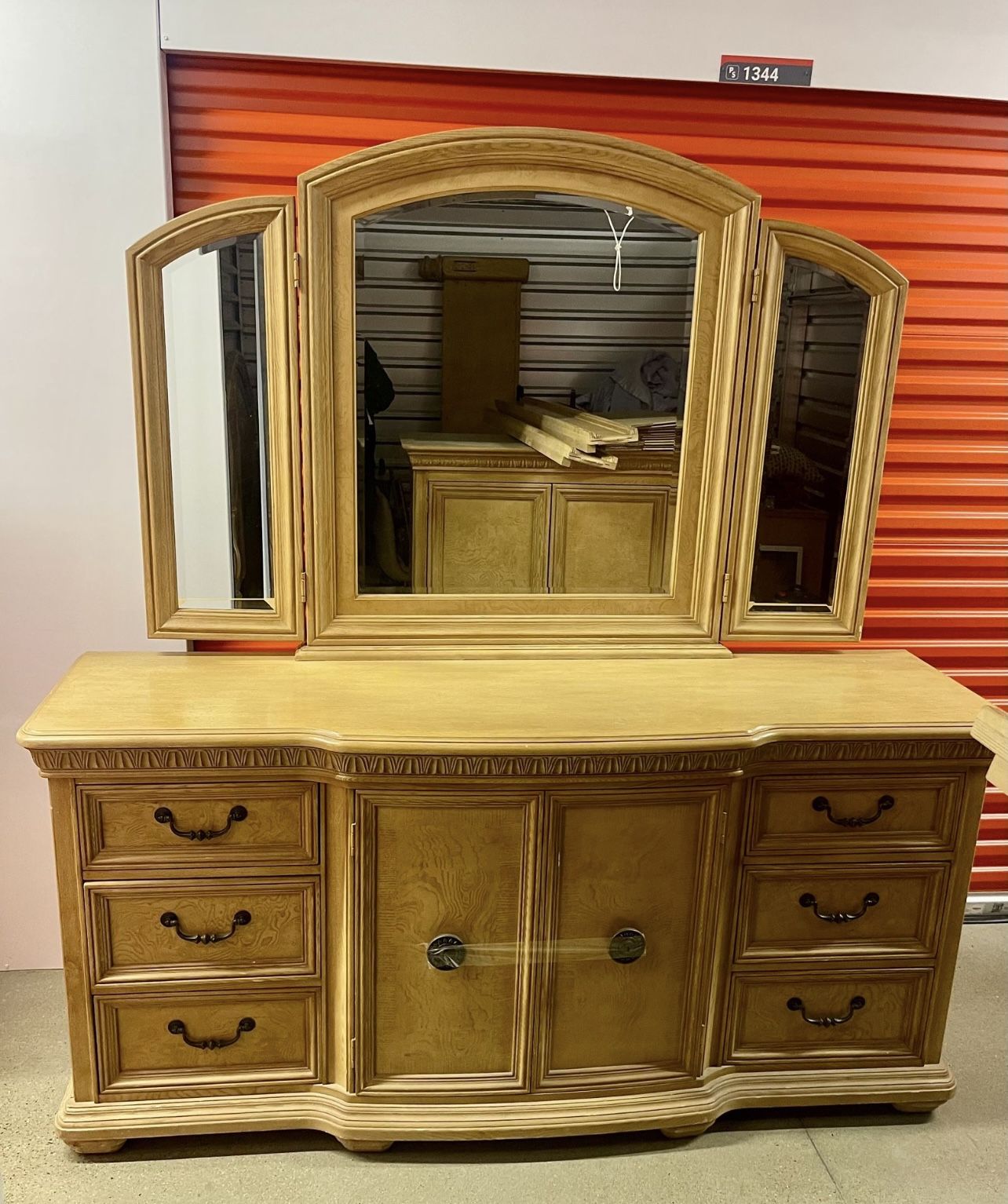 Dresser & Beveled Mirror