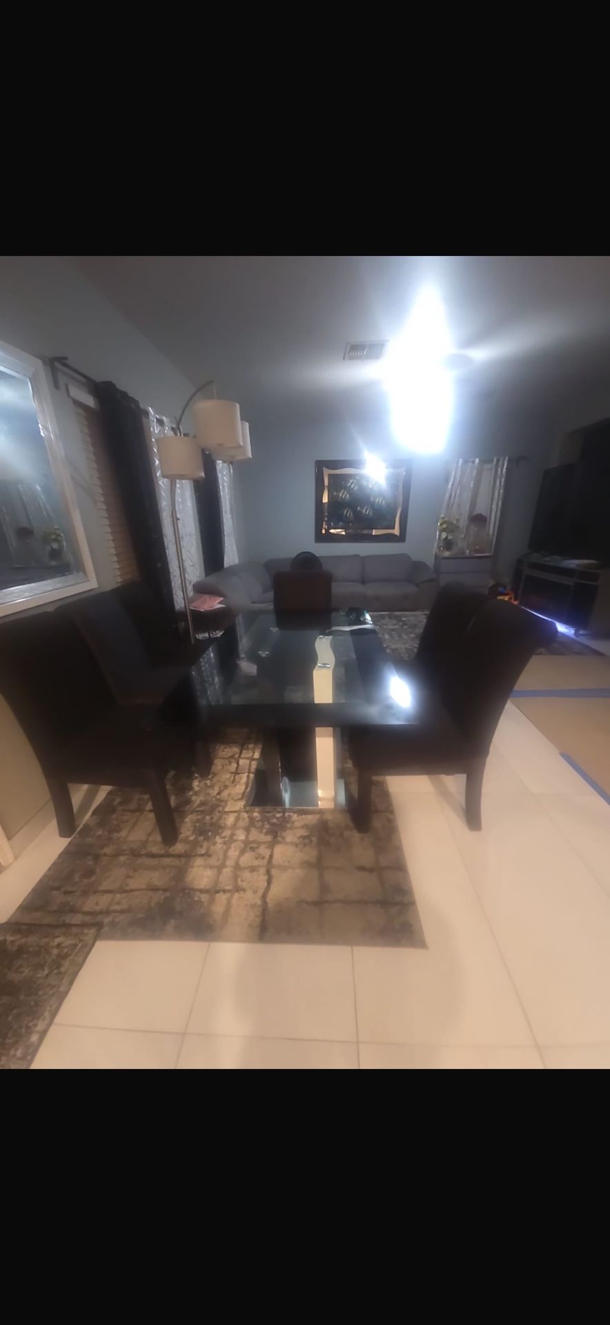 Dining Table for Sale – $200