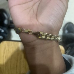 18K gold cuban bracelet 