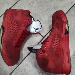 Jordan  Retro 5. University  Red  Suede