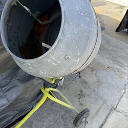 Portable Concrete Mixer