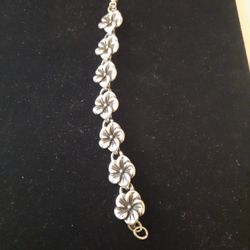 Sterling Silver Flower Bracelet 