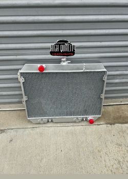 Datsun 28OZ  1975-1978 radiator