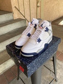 Jordan 4 Midnight Navy