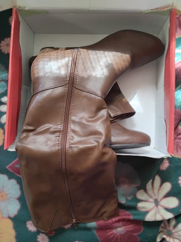 Womens Brown Zip Up Boots