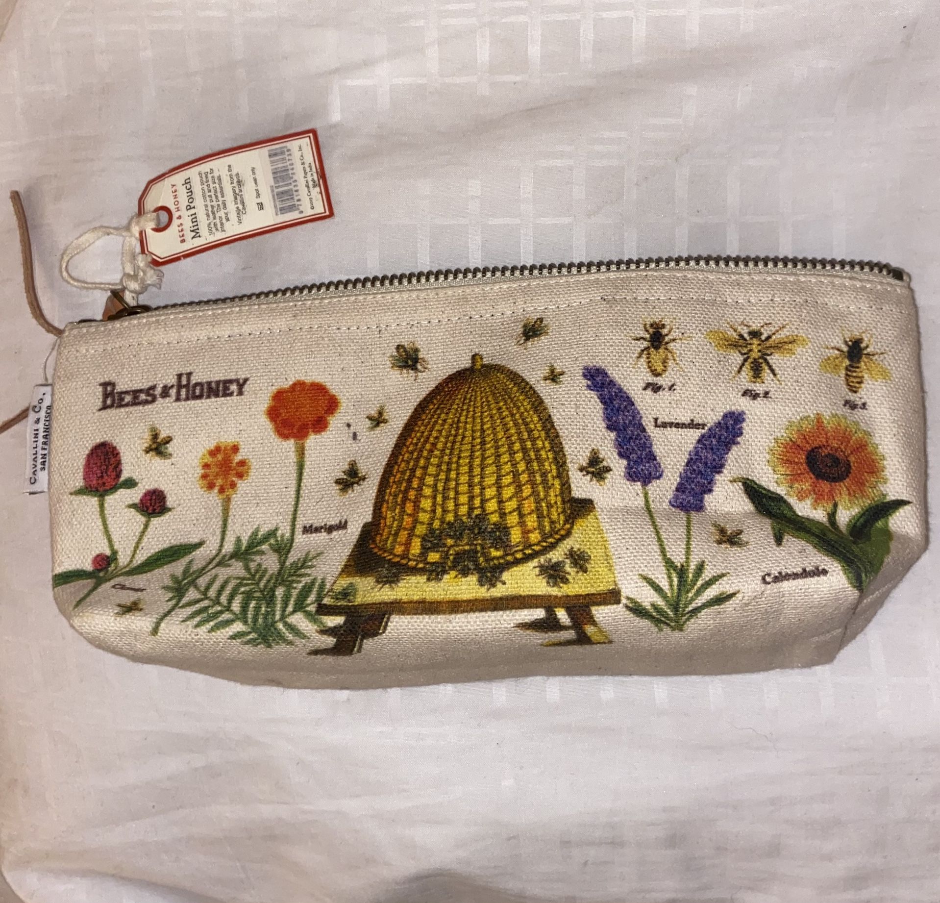 Honey Bee Pouch