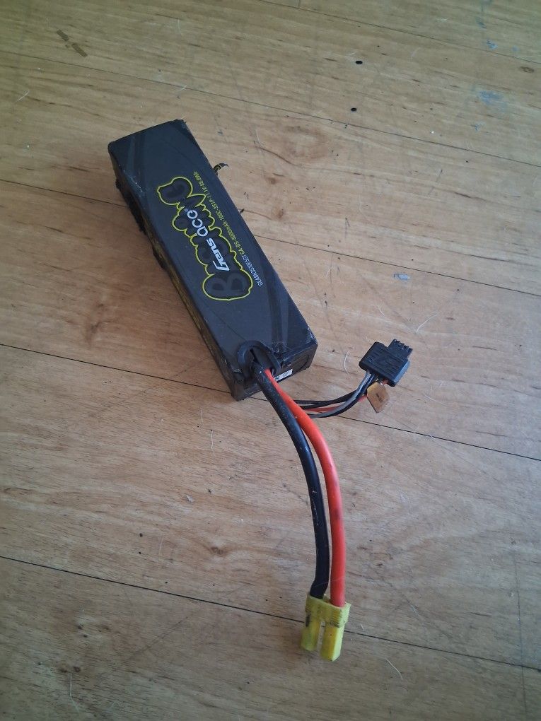 8000 MAH GENSACE RC CAR BATTERY 3S