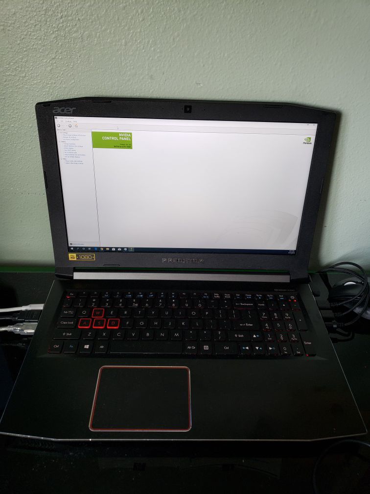Asus Predator Gaming Laptop. Gtx 1060 vr ready, i7-7700hq, 16 GB ram