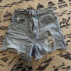 Levis Shorts 