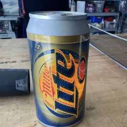 Beer Light Sign.    30 Dollars 