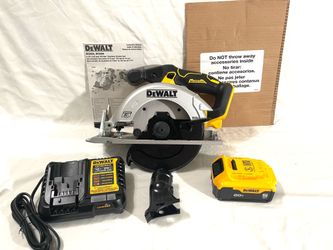 Brand new DeWalt 20 V brushless 6-1/2” circular saw, 5Ah battery, charger & tool bag