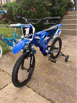 Yamaha 16" Moto BMX Boys Bike, Blue