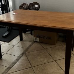 Kitchen Table $20