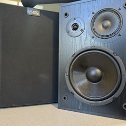 Altec Lansing Home Audio Speakers in Excellent condition!