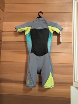 Women's Sz 2. Roxy Spring suit