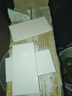 3x6 Glossy white tile 272pcs
