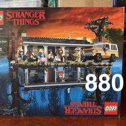 Lego 75810 The Upside Down 