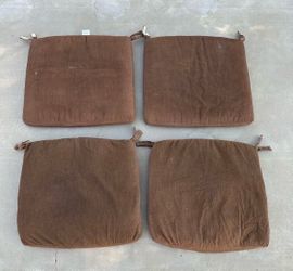 4 Brown Patio Chair Seat Cushions 20” By 20”