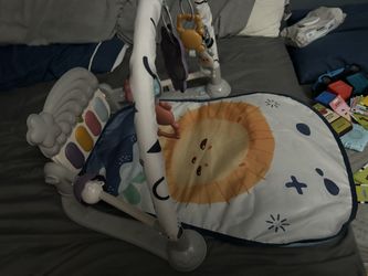 Lay down Play For Baby A