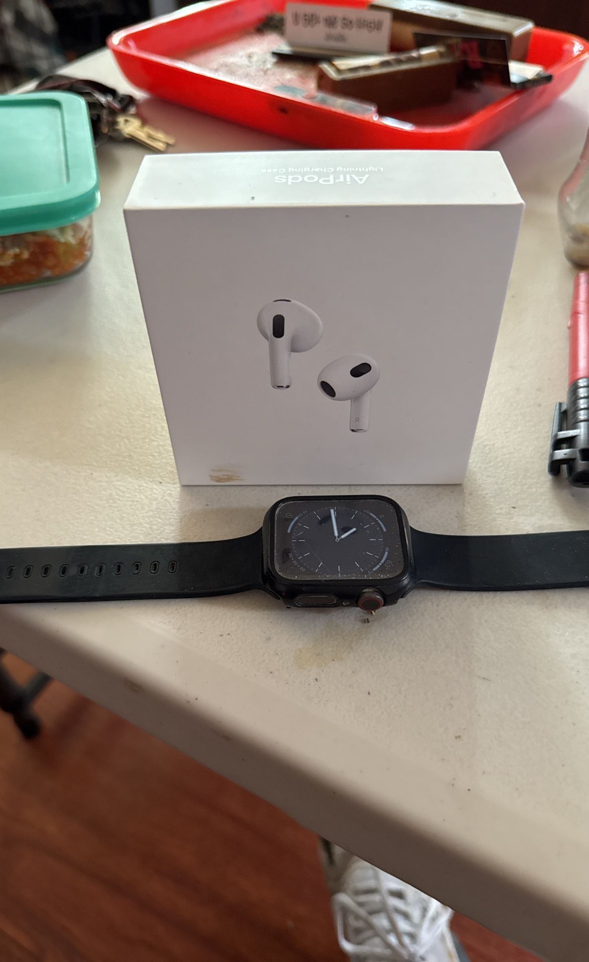 air pods series 3 and apple watch series 5