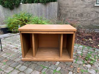 TV stand 20’-36’-23’