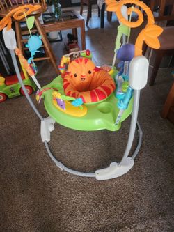 Fisher Price Jumparoo Roarin' Rainforest