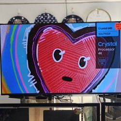 SAMSUNG 50” U7900F 4K Crystal UHD Smart TV