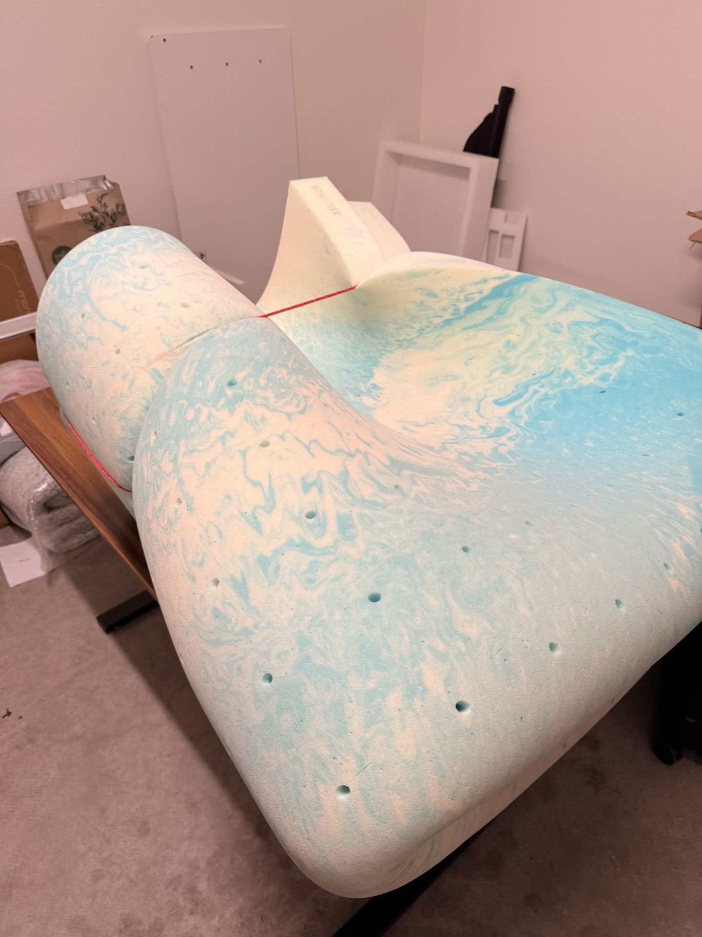 King Size Memory Foam Mattress Topper