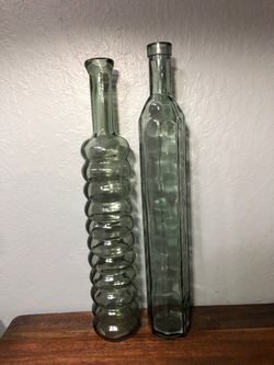 Decorative bottles, set of 2
