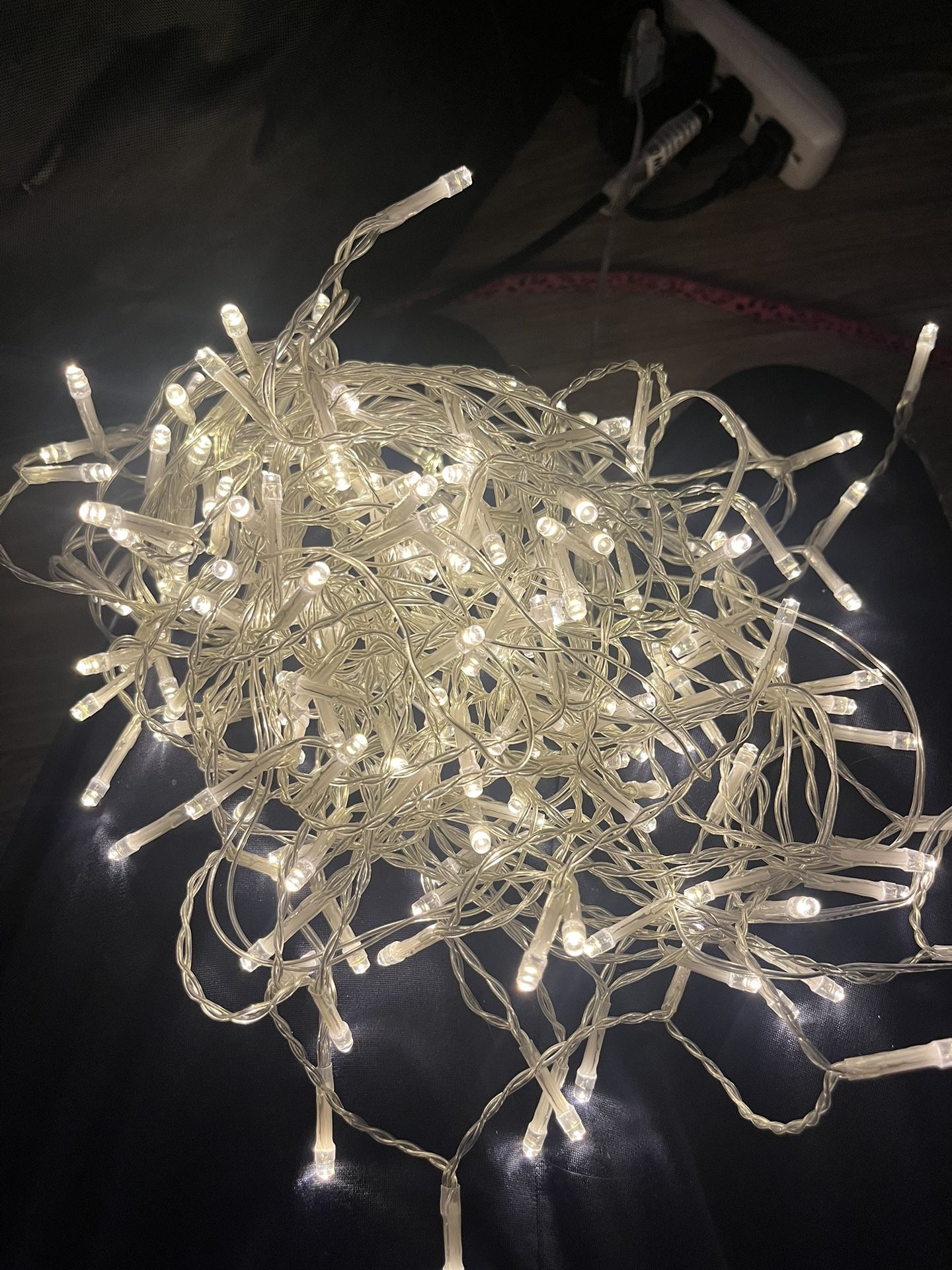 Fairy lights (they untangle easily)