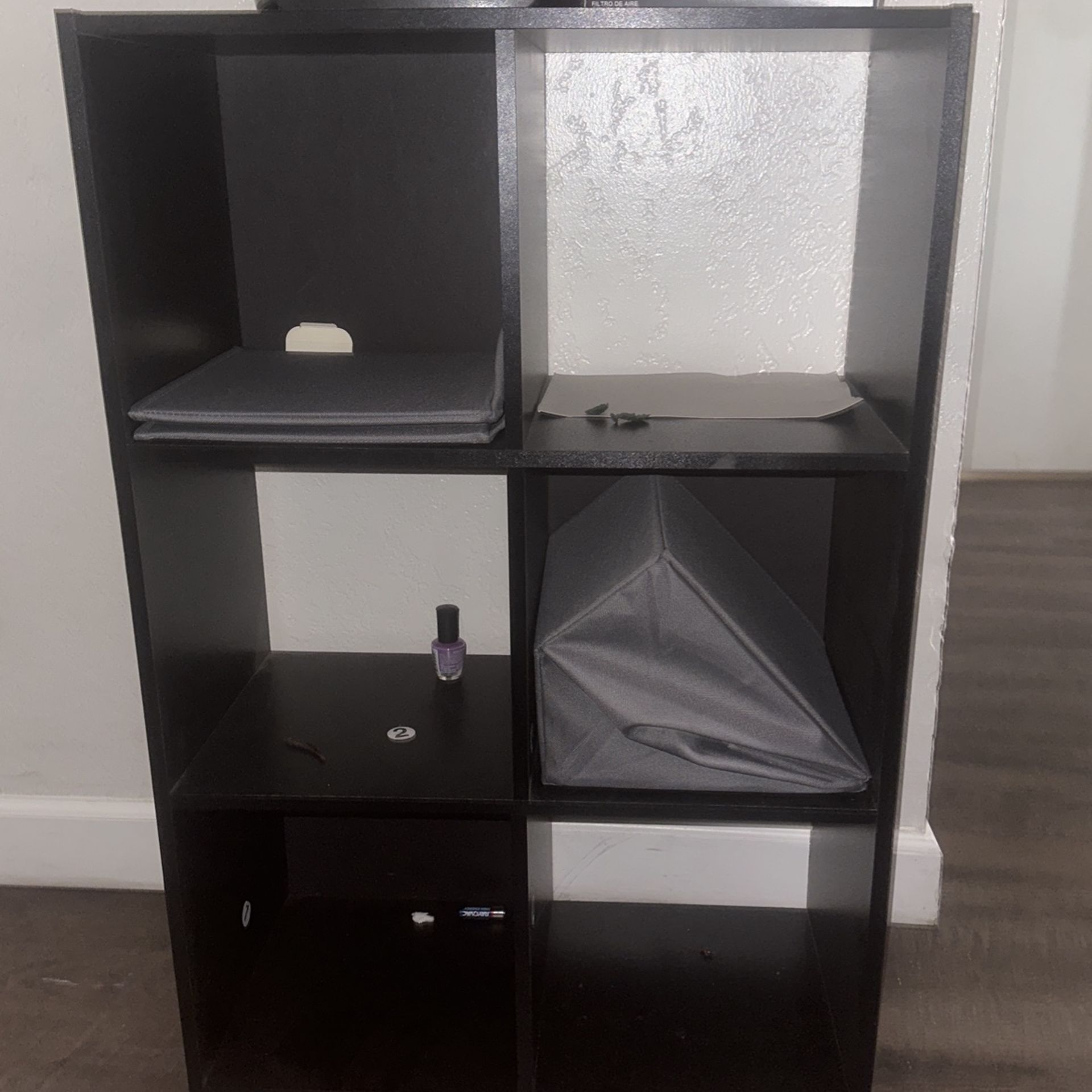 Small Shelf With Cubbies