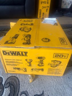 DeWalt 20V Brushless 5-Tool Combo Kit DCK530P1