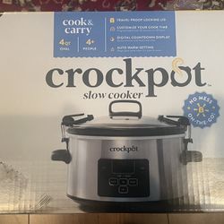 Crock Pot-  4 Qt 