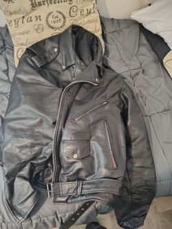 Italian all original vintage leather size 2XL motorcycle jacket heavy coat asking $60 you pick up Reseda area