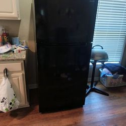Blk Refrigerator
