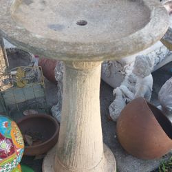 Cool Concrete Garden Piece 