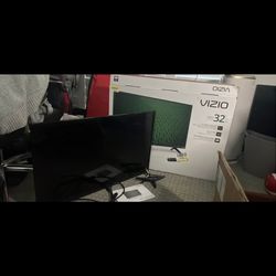 Vizio 32” TV