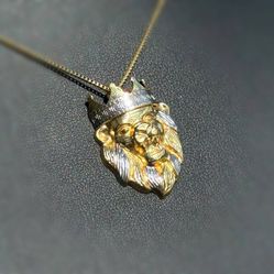 10k hollow yellow two tone gold lion crown 👑 Pendant charm