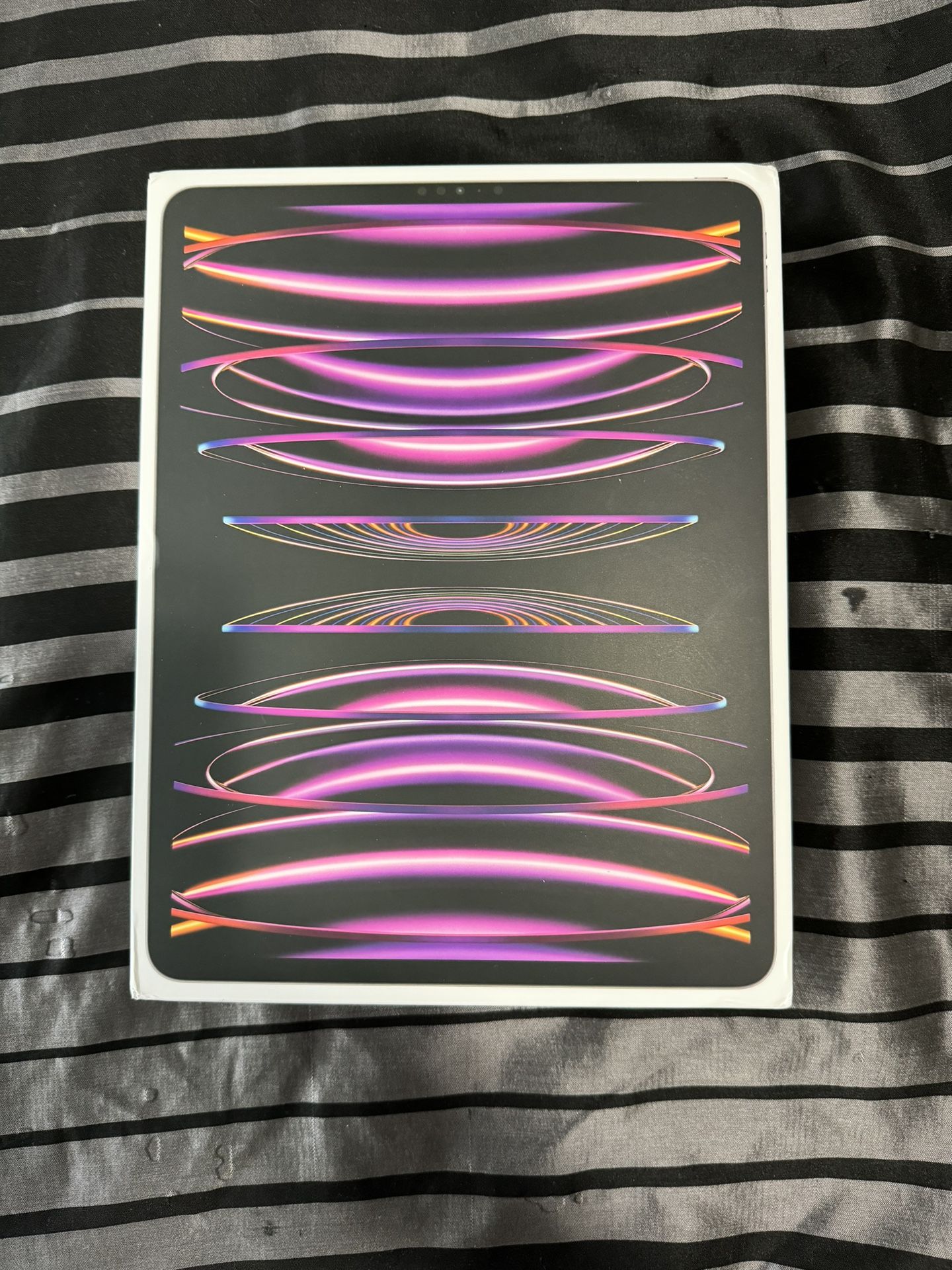 Brand new never opened iPad Pro 12.5in 6th Gen 