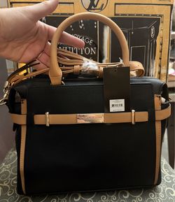 Brand New Jones New York Purse