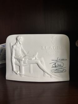 LLADRO Signed Art Piece