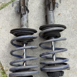 08-09 g8 front shocks with lowering springs 