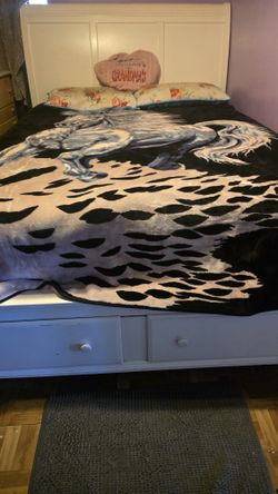 Free Queen Size Bed Frame (Mattress Not Included)