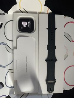 Apple watch SE GPS 44mm 2nd gen.