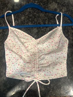 Ditsy floral front tie crop top